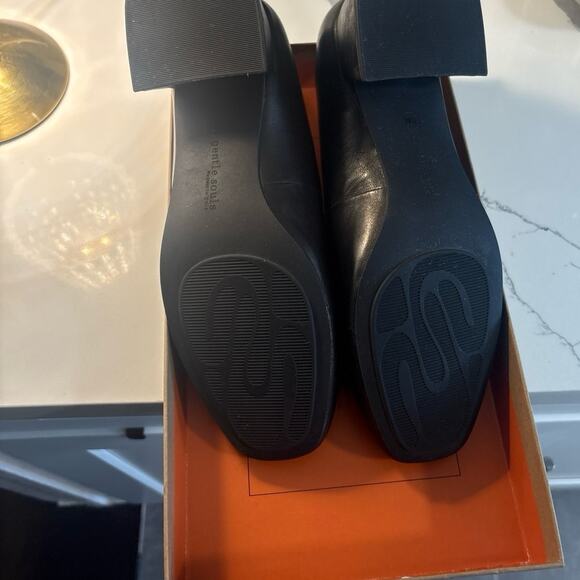 GENTLE SOULS - LANCINE LEATHER BOW HEEL - Women’s size 7.5 - Picture 6 of 8